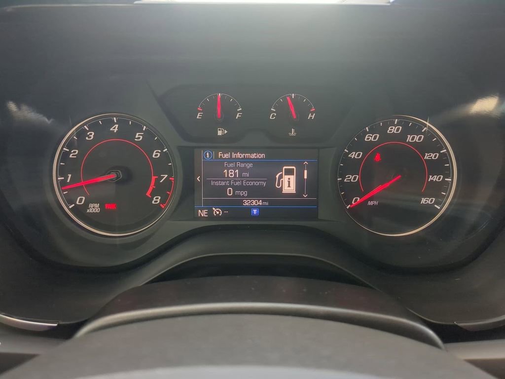 Used 2020 Chevrolet Camaro LT image 33