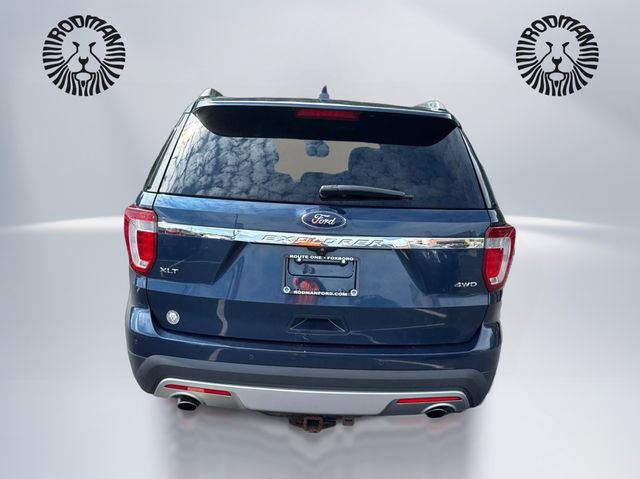 Certified 2017 Ford Explorer XLT w/ Equipment Group 202A AWD/4WD image 7