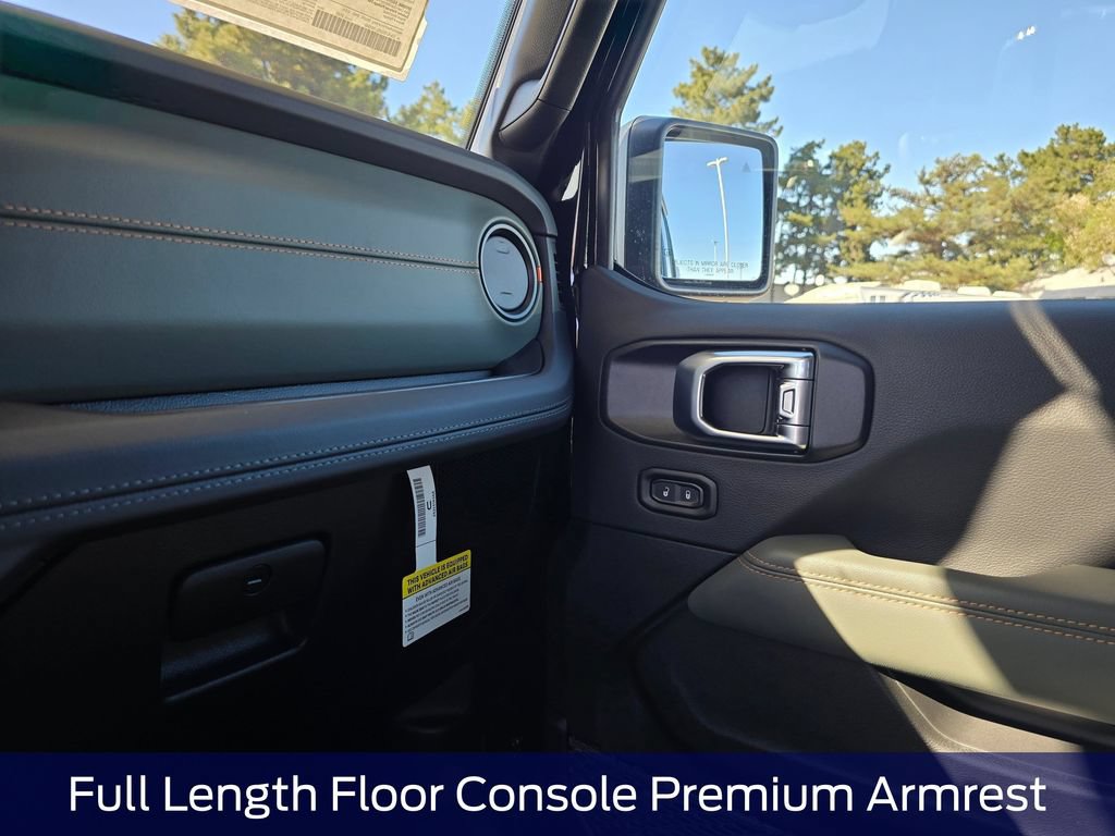 New 2026 Jeep Gladiator Mojave AWD/4WD image 31