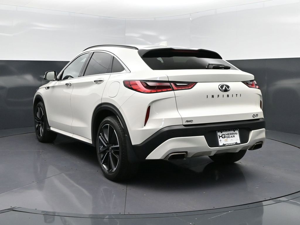 Certified 2023 INFINITI QX55 Luxe w/ Cargo Package image 5