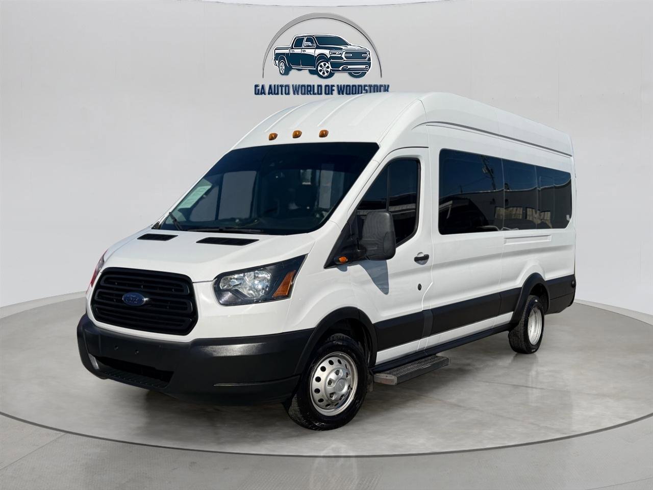 Used 2019 Ford Transit 350 XL image 7