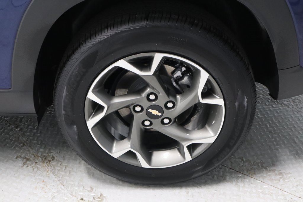 Used 2024 Chevrolet Trax LT image 18