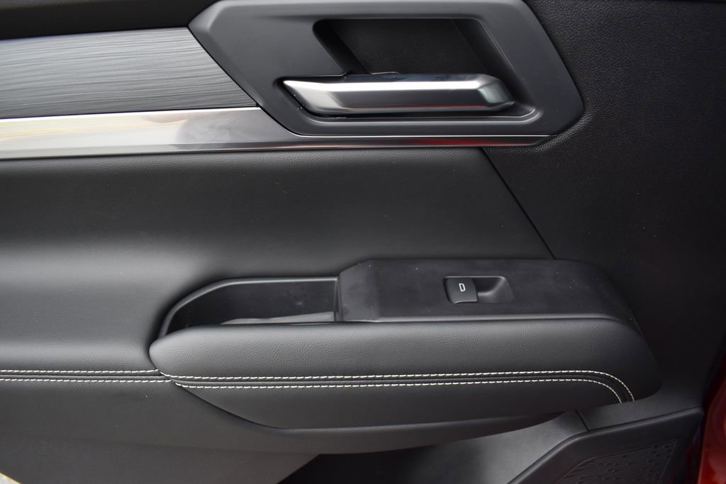 New 2026 GMC Terrain Elevation image 12