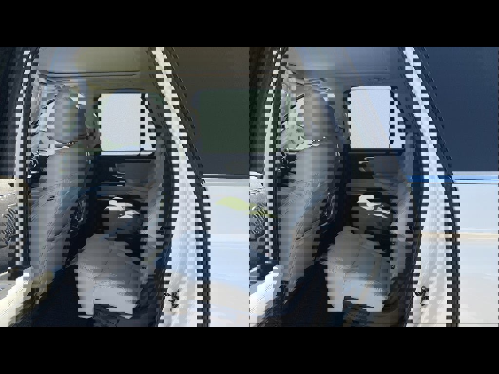 Used 2025 Ford Expedition Max Platinum w/ Driver's Package AWD/4WD image 21