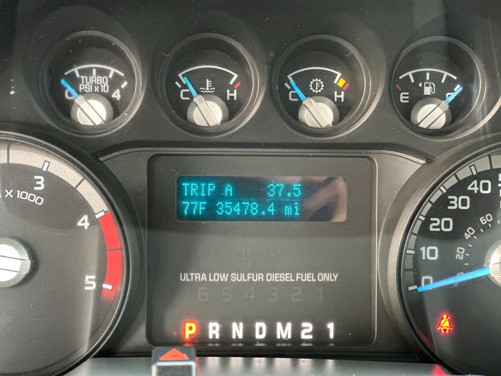 Used 2015 Ford F550 2WD Crew Cab Super Duty image 24