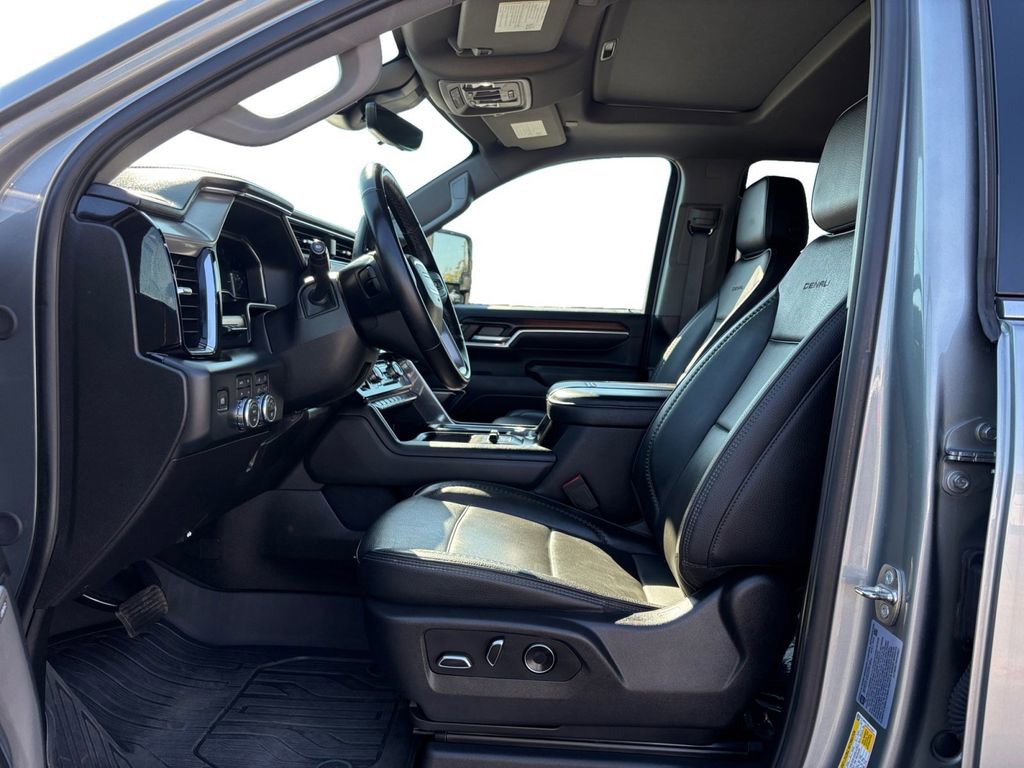 Used 2024 GMC Sierra 2500 Denali w/ Denali Reserve Package image 14