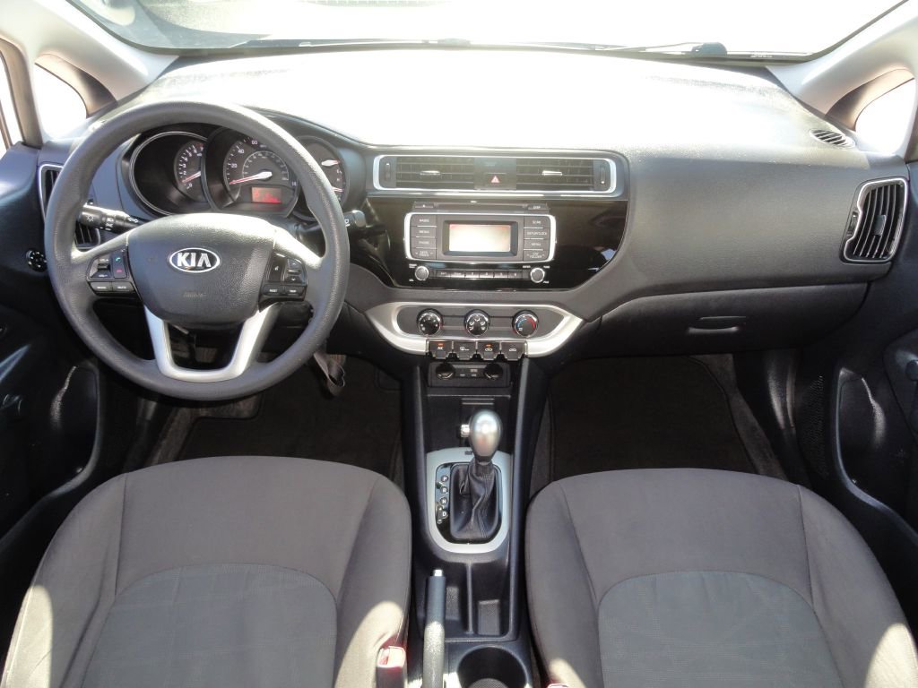 Used 2017 Kia Rio LX image 6