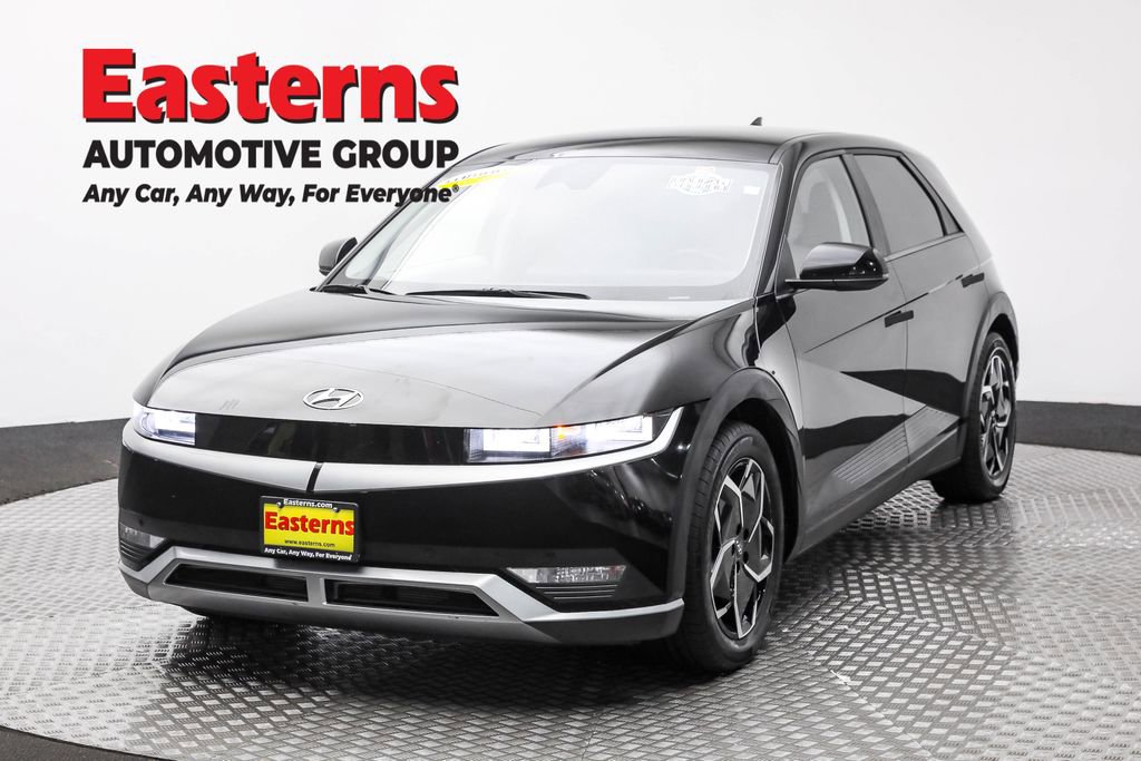 Used 2023 Hyundai Ioniq 5 SEL image 1