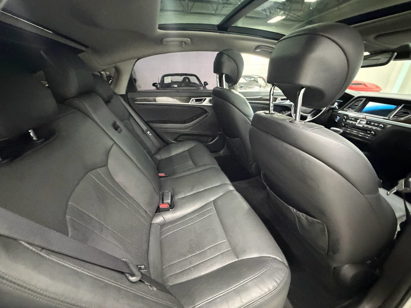 Used 2018 Genesis G80 3.8 w/ Option Group 02 RWD image 19