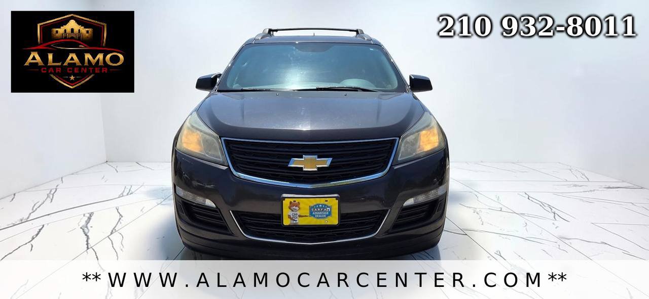 Used 2017 Chevrolet Traverse LS w/ LPO, 'HIT The Road' Package FWD image 8