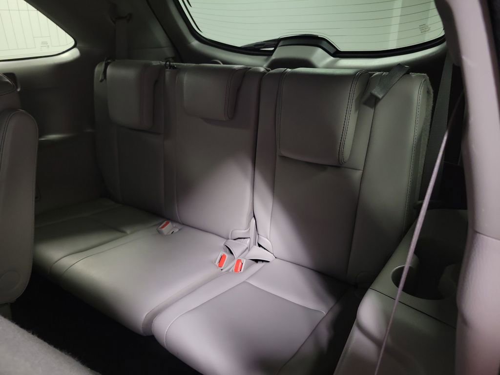 Used 2018 Toyota Highlander Limited image 25