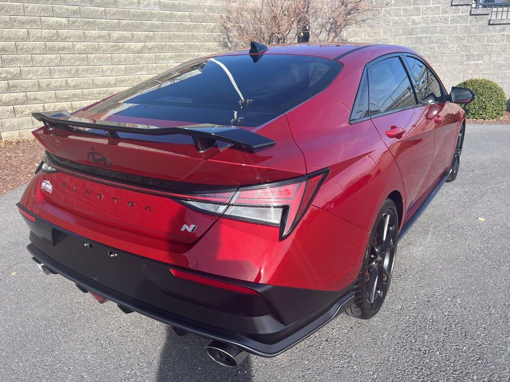 Used 2025 Hyundai Elantra N image 9