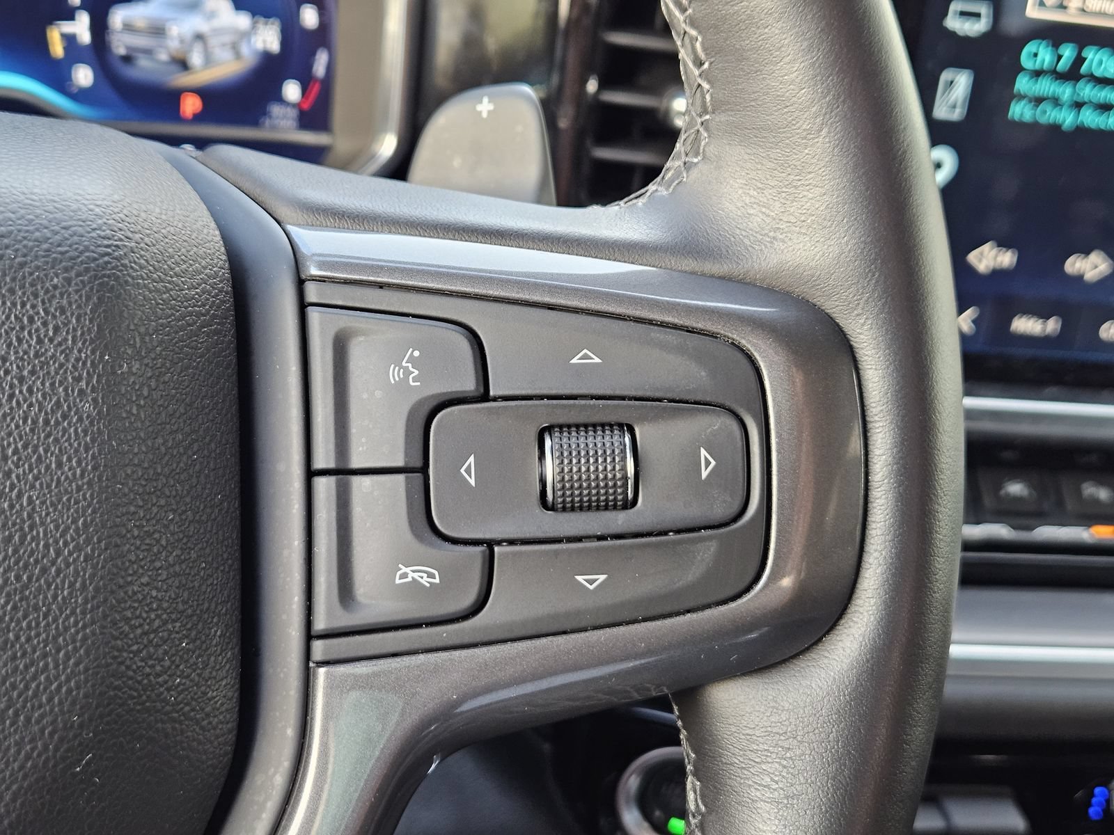 Certified 2025 Chevrolet Silverado 1500 High Country w/ High Country Premium Package AWD/4WD image 26