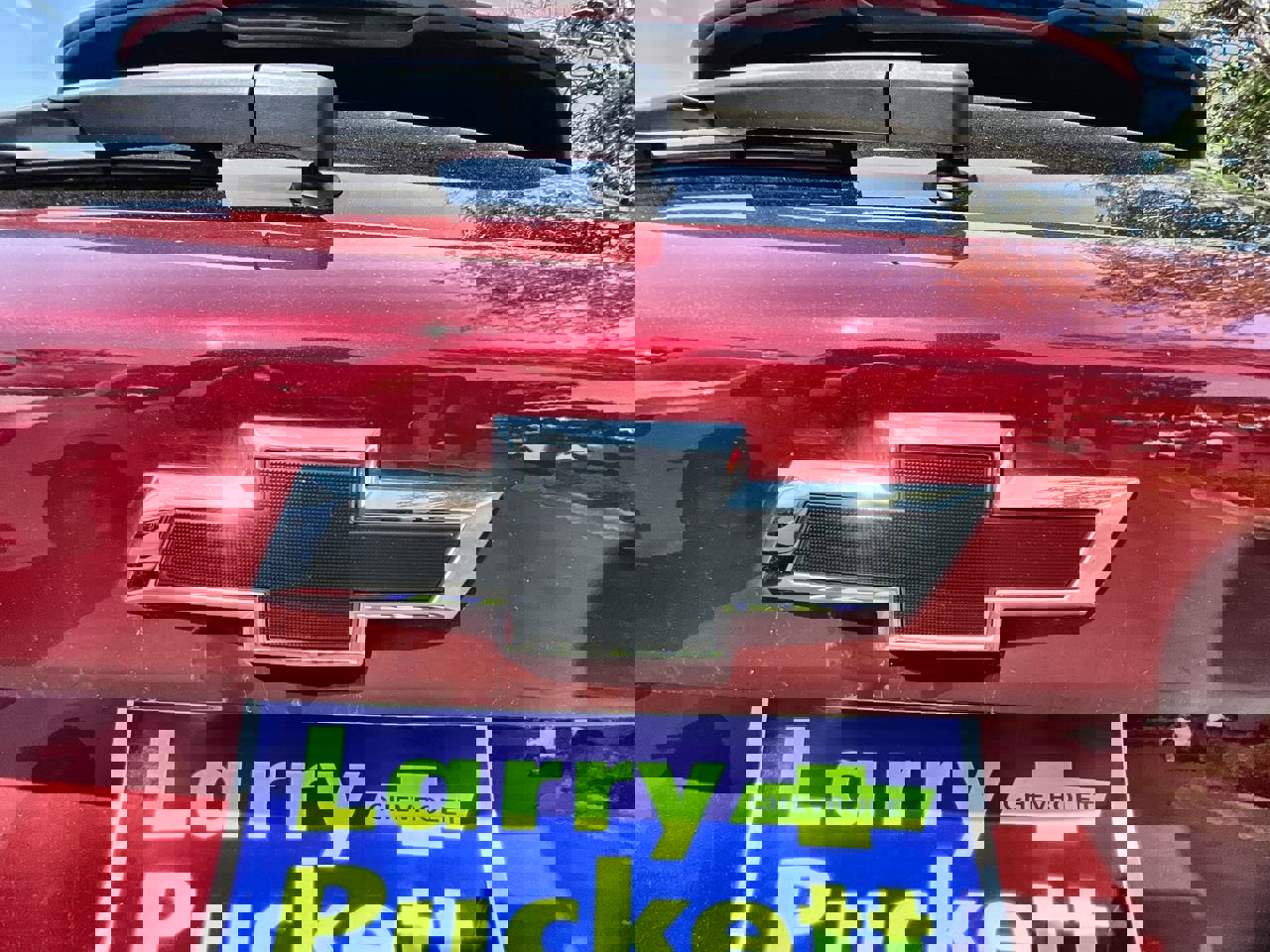 Used 2024 Chevrolet Trax RS w/ Sunroof Package image 30