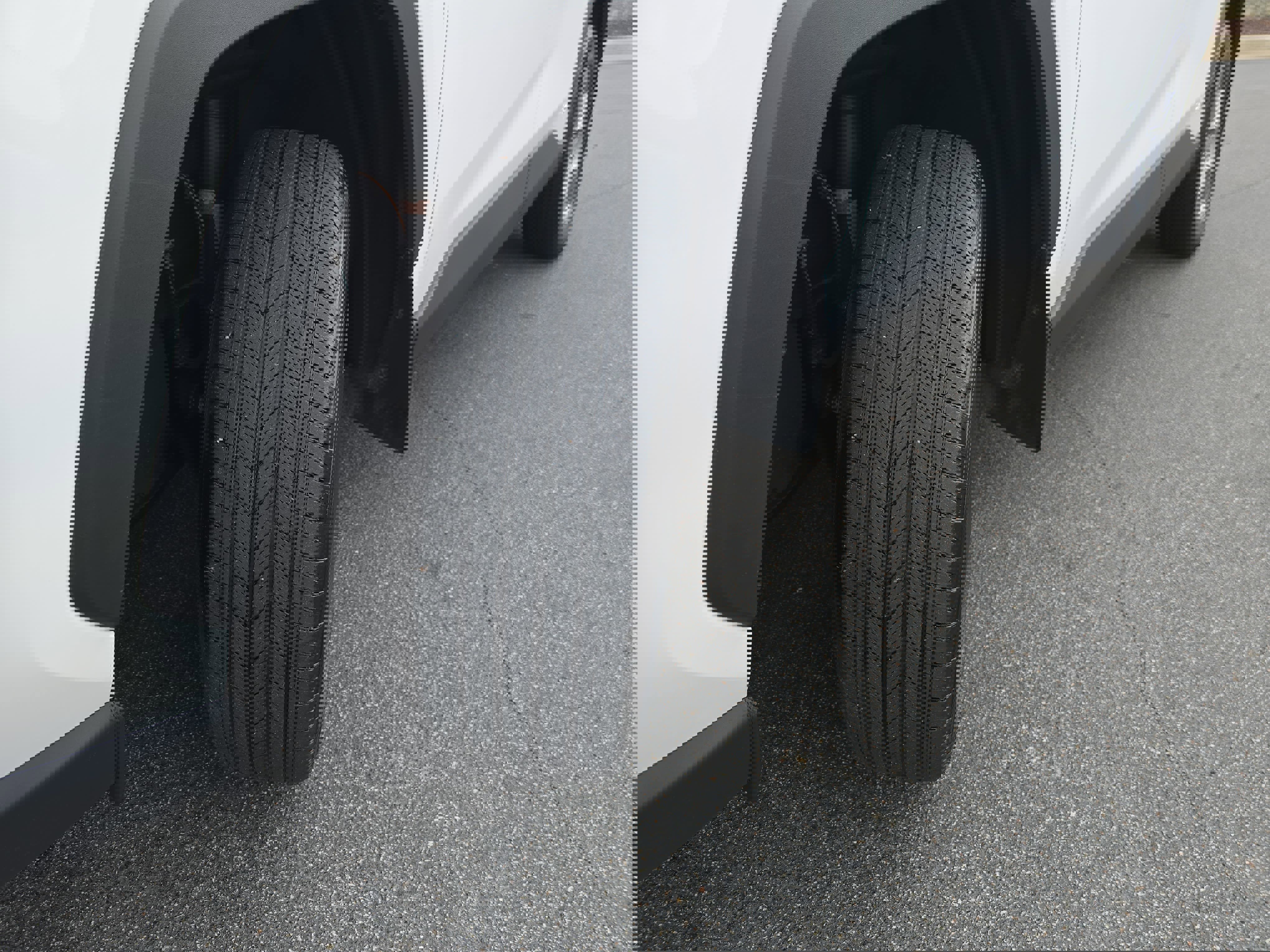 Used 2024 Toyota RAV4 XLE w/ Convenience Package image 33