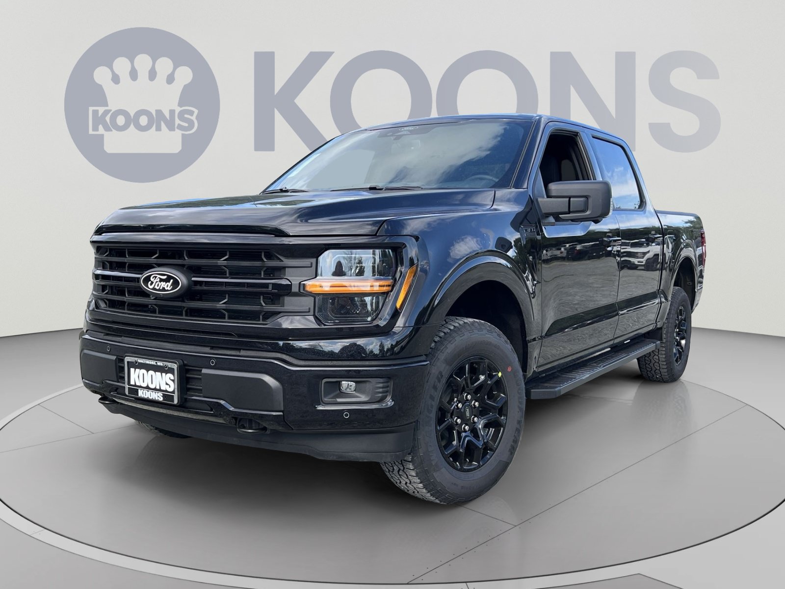 New 2026 Ford F150 XLT w/ Equipment Group 302A MID