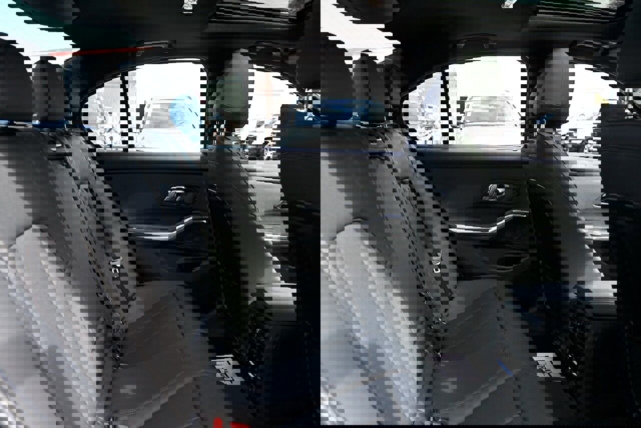 Used 2020 BMW 330i xDrive Sedan w/ M Sport Package image 14