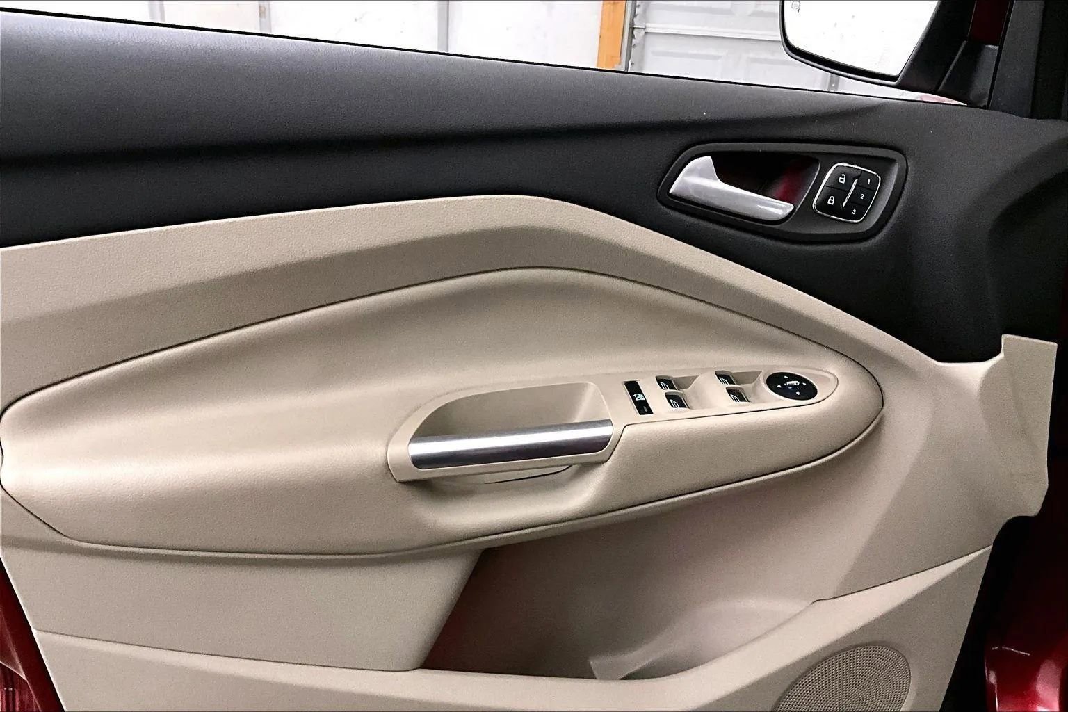 Used 2013 Ford Escape SEL image 23