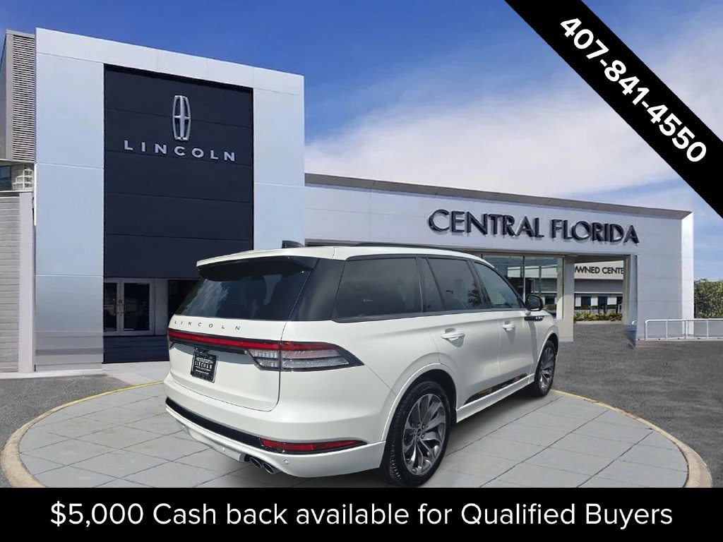 New 2026 Lincoln Aviator 2WD image 3