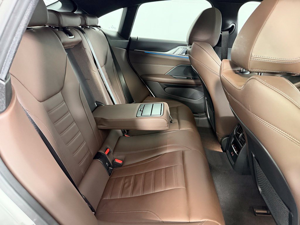 Used 2023 BMW i4 eDrive40 w/ Premium Package RWD image 17