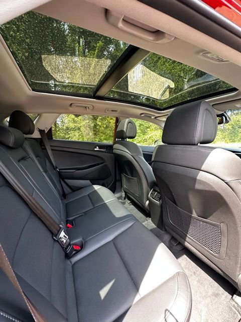 Used 2016 Hyundai Tucson Limited w/ Option Group 03 AWD/4WD image 18