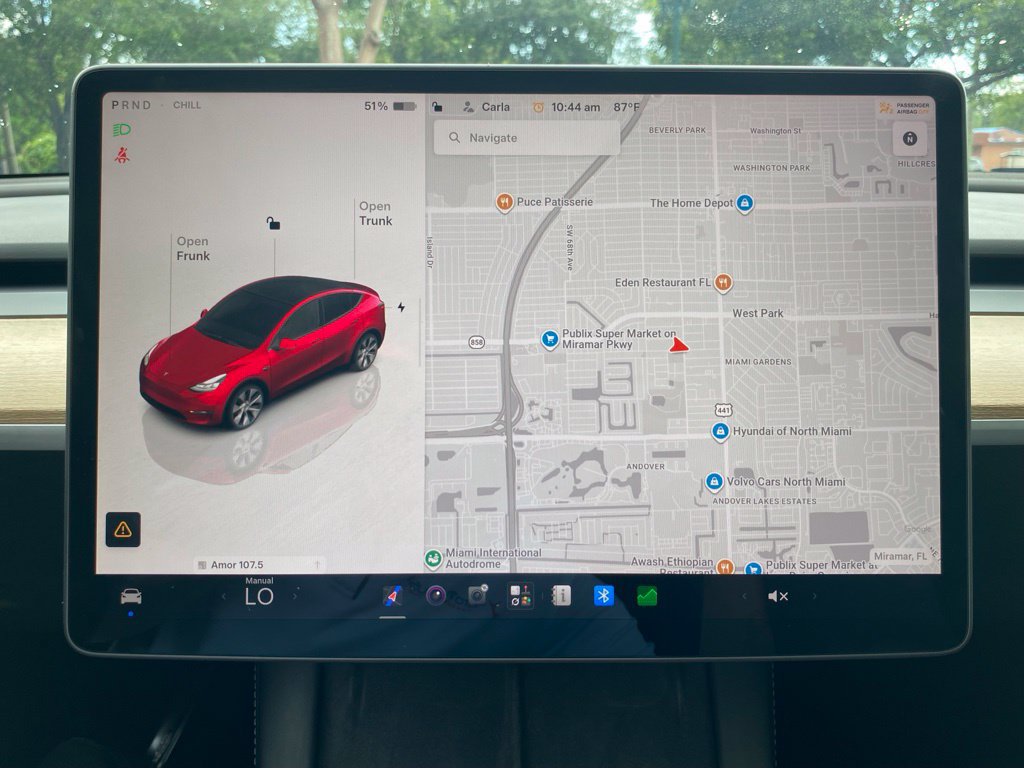 Used 2024 Tesla Model Y Long Range AWD/4WD image 29