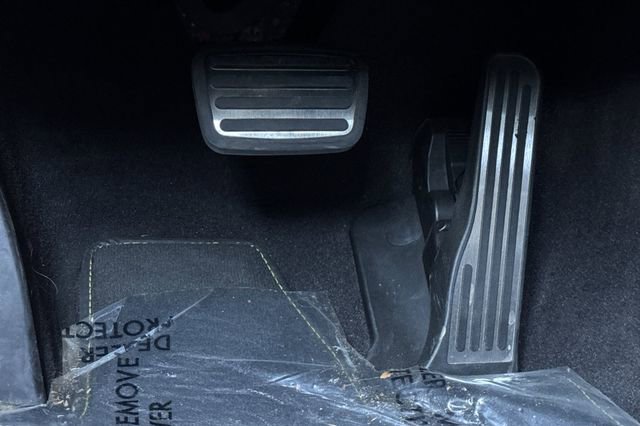 Used 2024 Chevrolet Corvette Stingray Premium Conv image 41