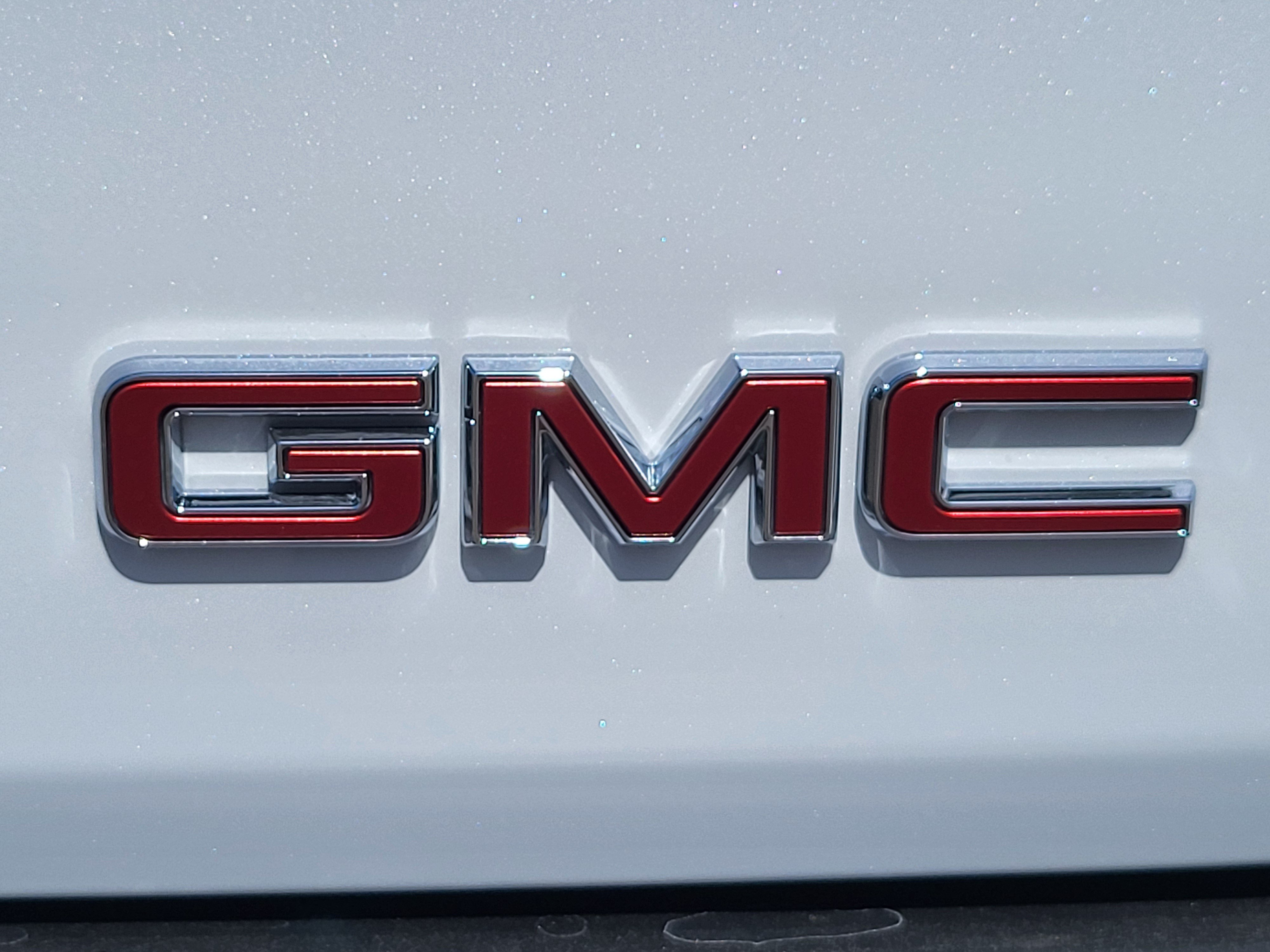 New 2026 GMC Yukon XL Denali w/ Denali Reserve Package AWD/4WD image 11