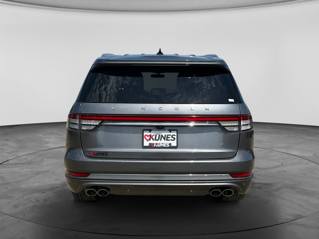 Used 2021 Lincoln Aviator Reserve w/ Equipment Group 208A AWD/4WD image 9
