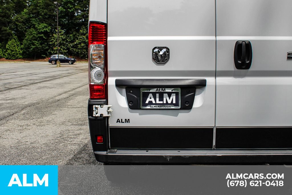 Used 2025 RAM ProMaster 2500 w/ Convenience Group FWD image 12
