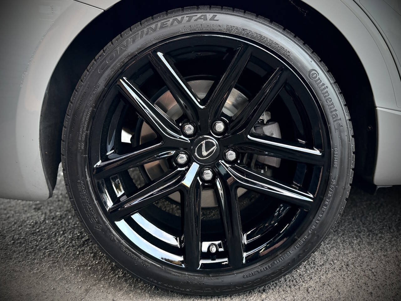 Used 2014 Lexus IS 350 w/ F Sport Package RWD image 17