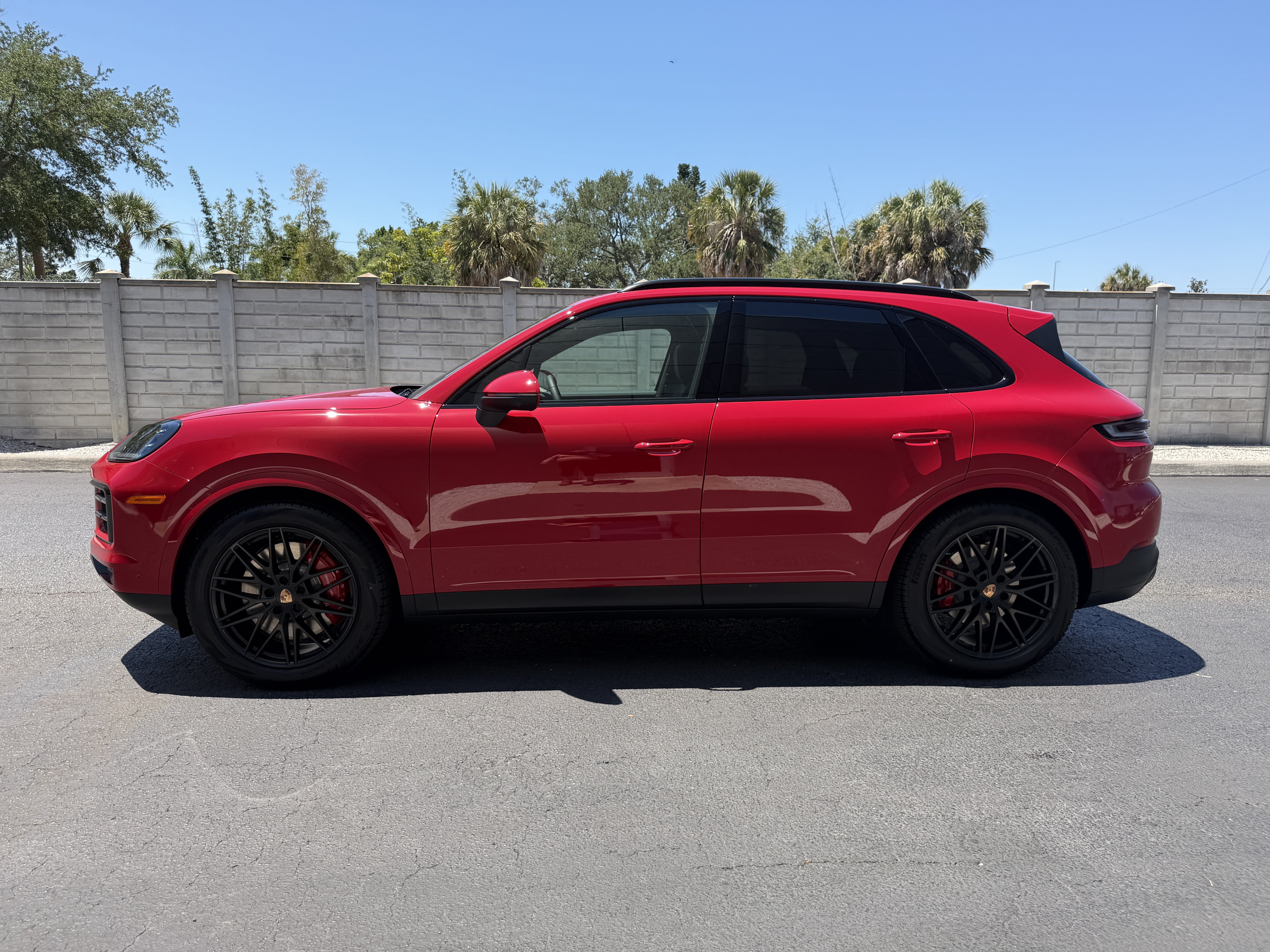New 2026 Porsche Cayenne S AWD/4WD image 2