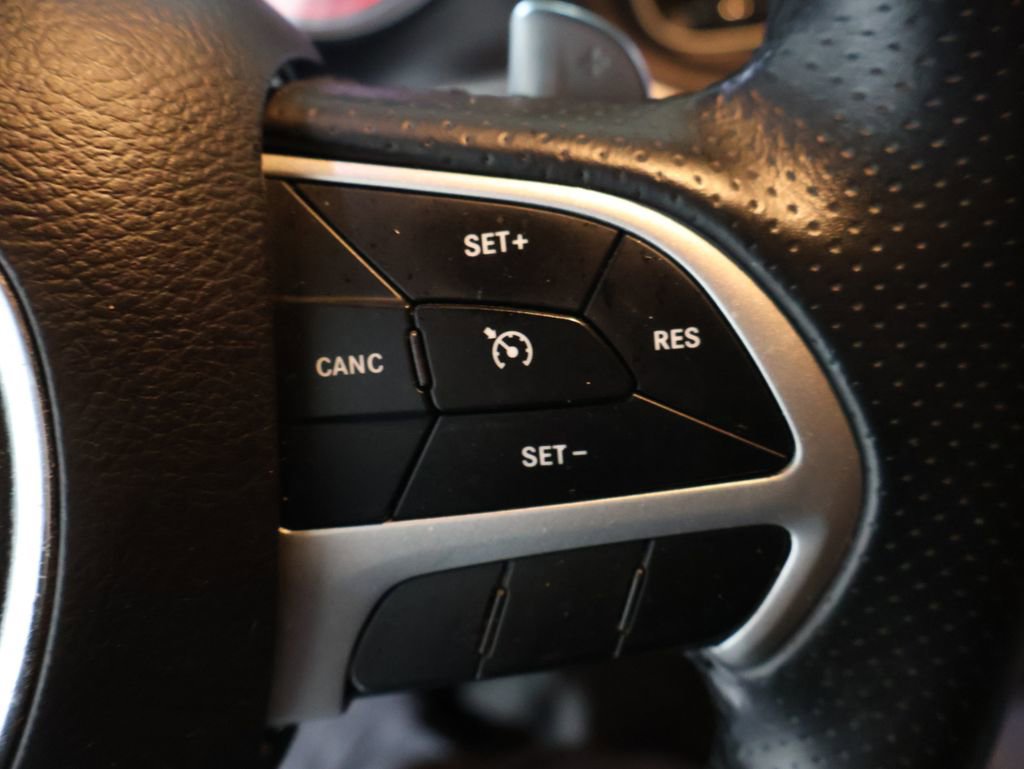 Used 2018 Dodge Charger GT image 32