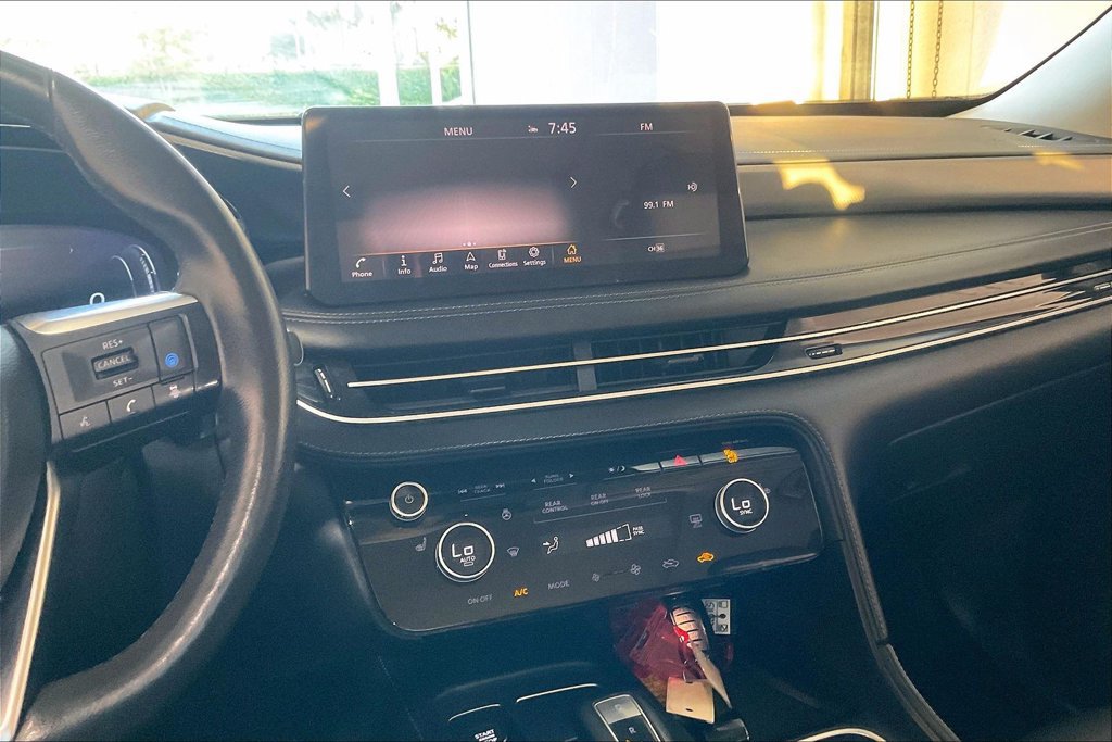 Used 2024 INFINITI QX60 Luxe AWD/4WD image 10