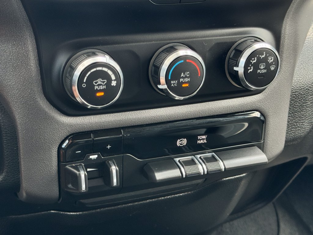 Used 2019 RAM 2500 Big Horn AWD/4WD image 23
