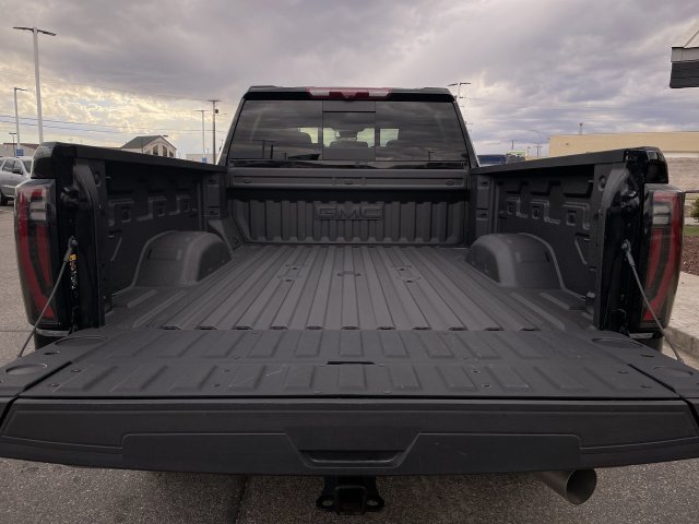 Used 2026 GMC Sierra 3500 AT4 w/ AT4 Premium Plus Package AWD/4WD image 24