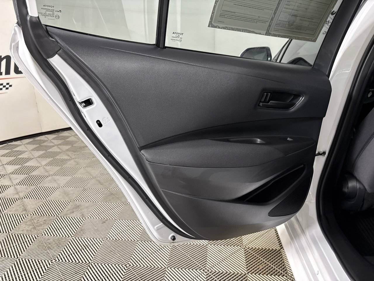 Used 2026 Toyota Corolla LE FWD image 21