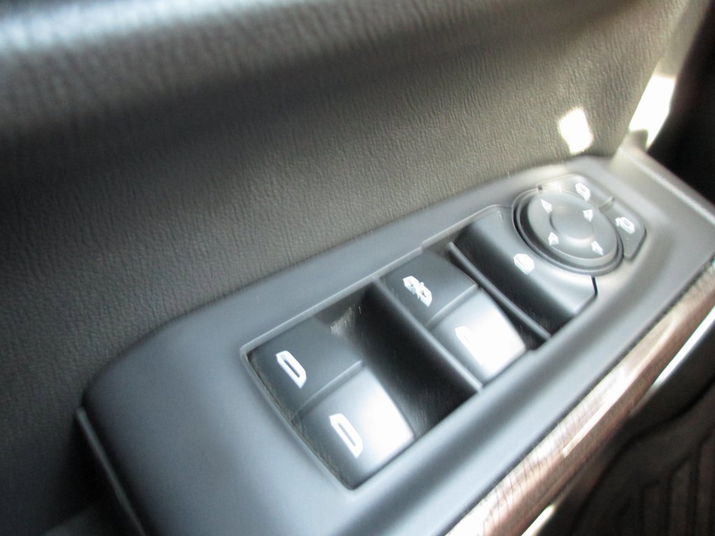 Used 2020 Chevrolet Silverado 1500 LT w/ All-Star Edition image 26