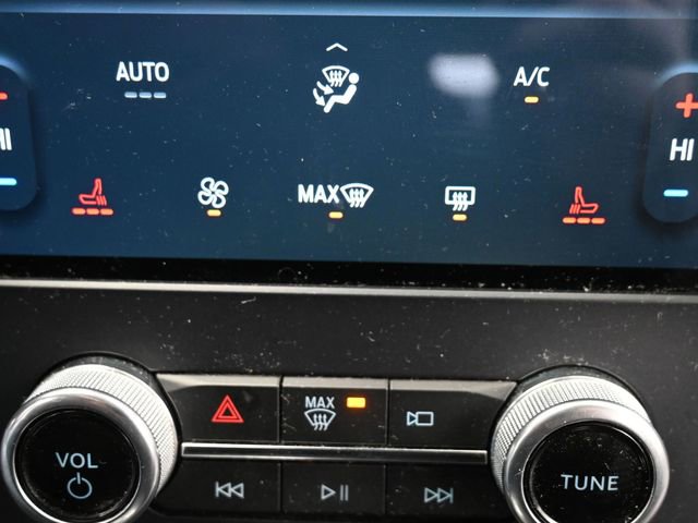 Used 2022 Ford Edge SEL image 17