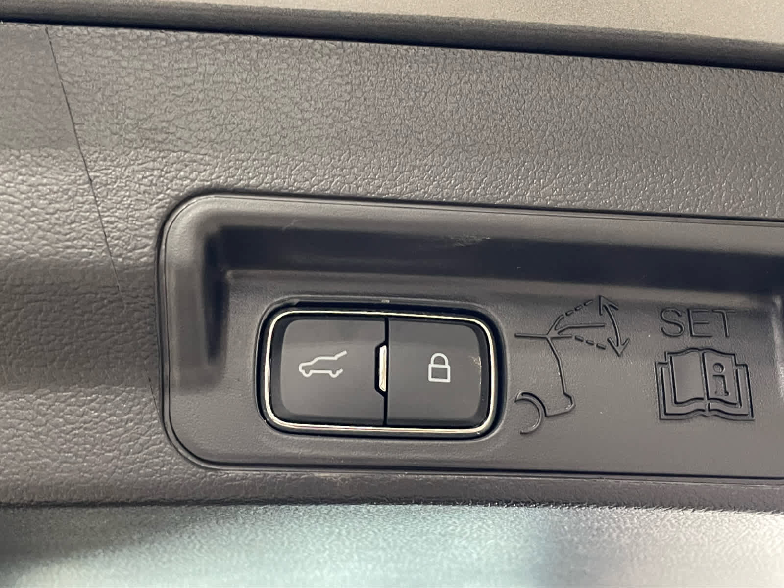 New 2026 Ford Explorer ST-Line w/ ST-Line Street Pack image 28