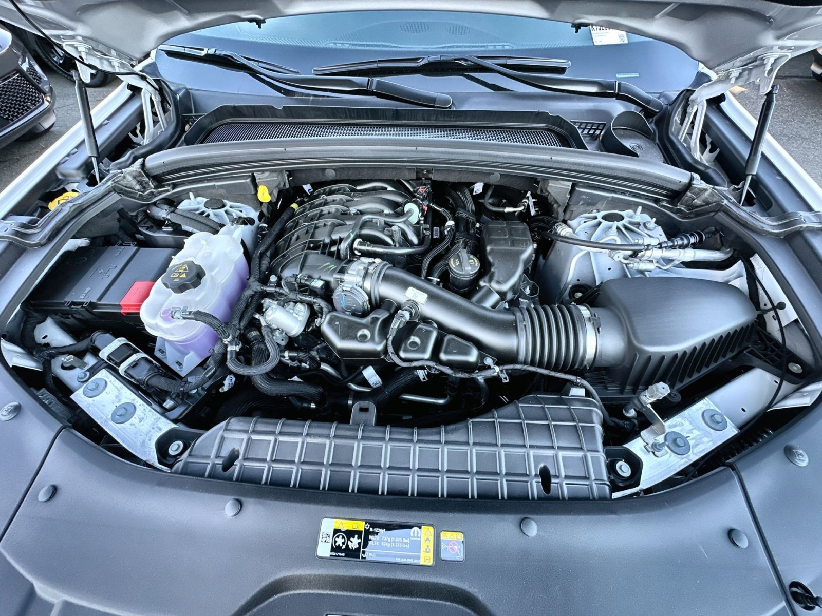 New 2025 Jeep Grand Cherokee Limited w/ Luxury Tech Group II image 28