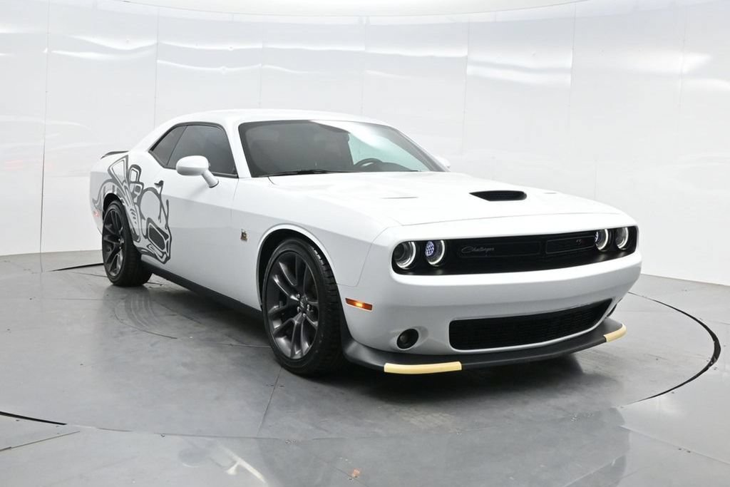 Used 2022 Dodge Challenger R/T Scat Pack w/ Driver Convenience Group RWD image 66