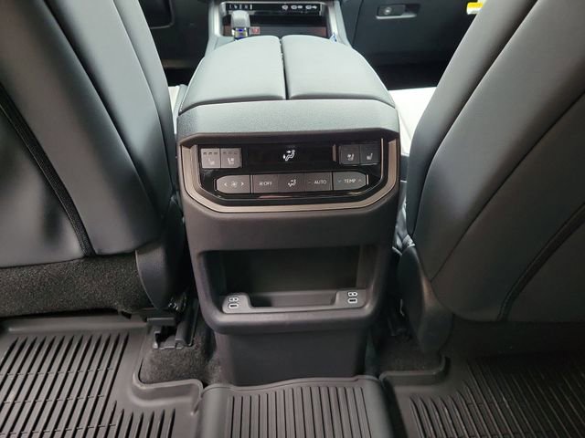 New 2026 Lexus TX 500h AWD image 11