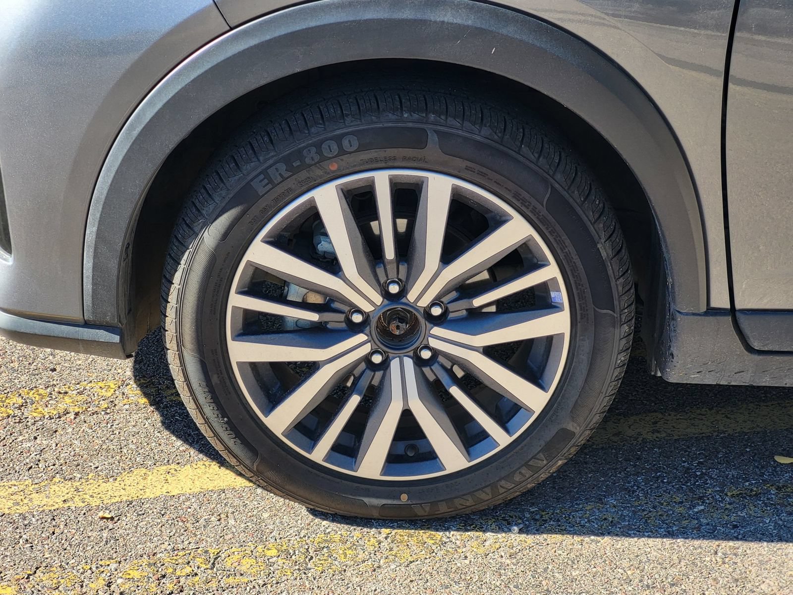 Used 2024 Nissan Kicks SR FWD image 9
