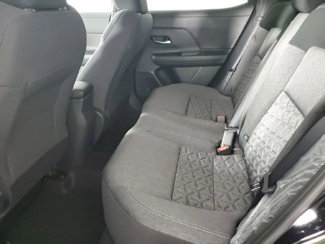 New 2026 Nissan Kicks SV FWD image 28
