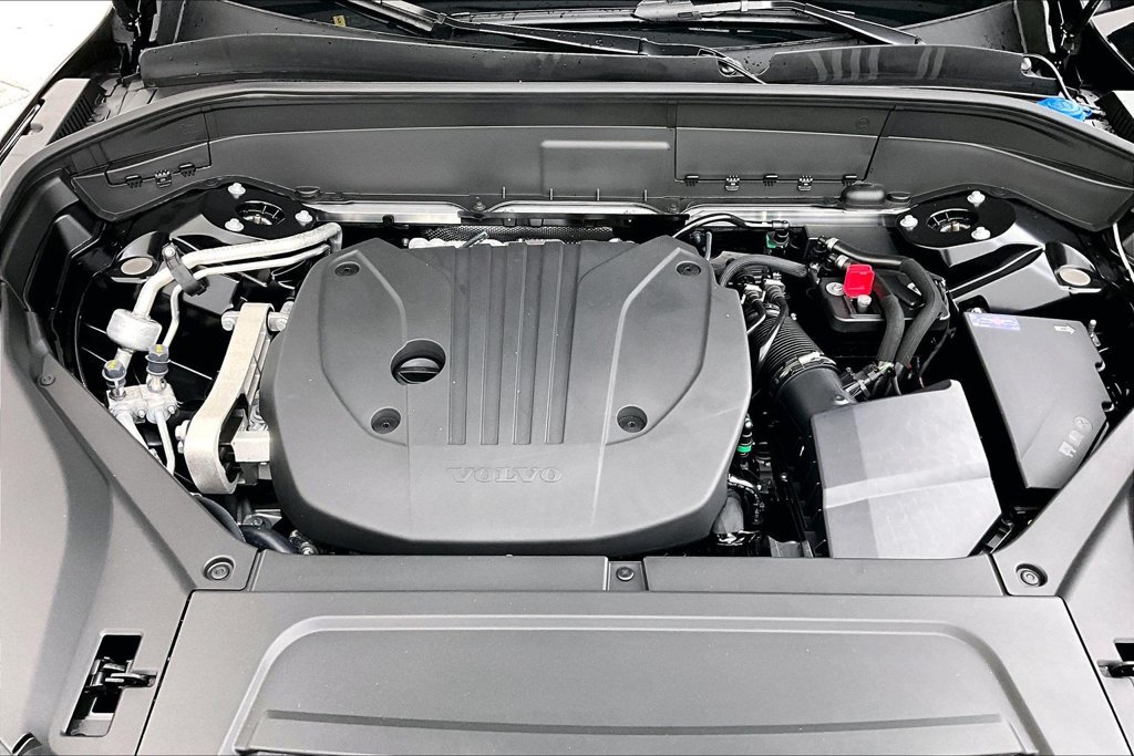 New 2026 Volvo XC90 B5 Core AWD/4WD image 30