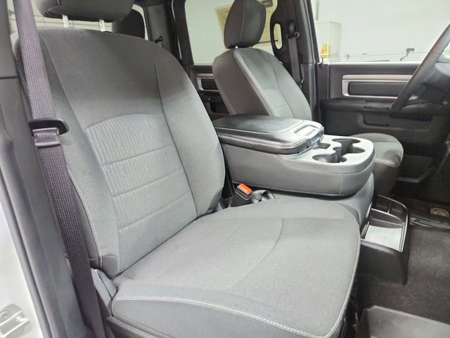 Used 2024 RAM 1500 Classic Warlock image 35