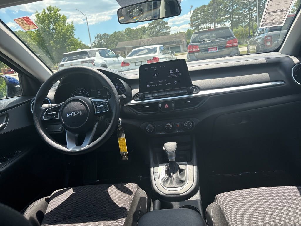 Used 2023 Kia Forte LXS FWD image 33