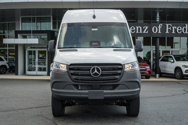 New 2026 Mercedes-Benz Sprinter 2500 image 2