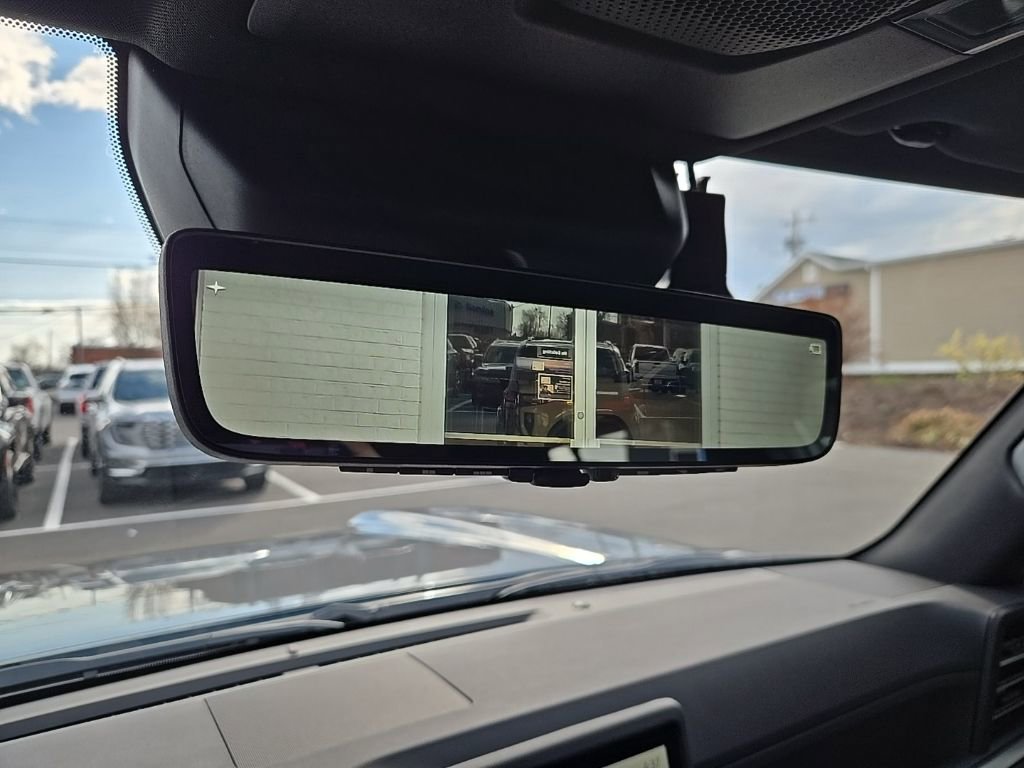 Used 2025 Lexus GX 550 w/ Accessory Package (2T) image 41